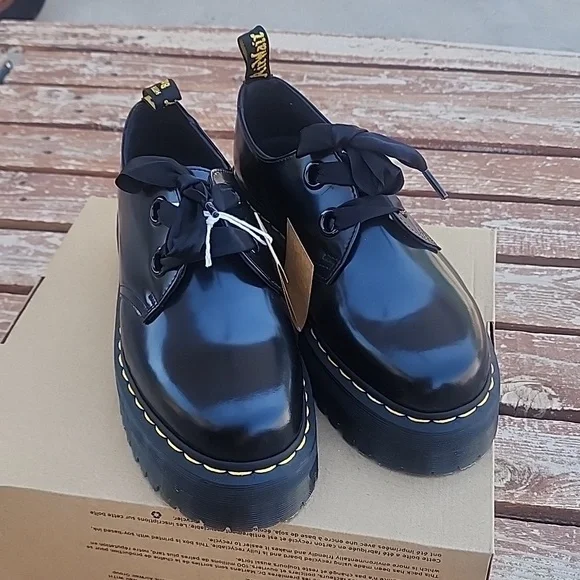 Dr. Martens Holly Leather Platform Shoes Women's size 10 ,Men Size 9 - Picture 5 of 10